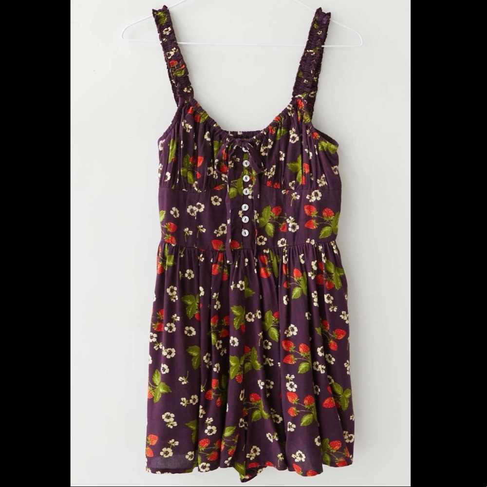 BNWT Urban Outfitters Tate Tie-Front Romper